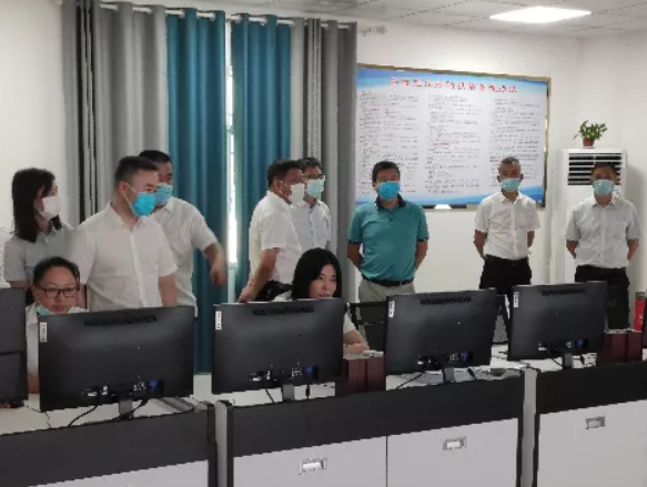 劉磊、占梁一行蒞臨貴溪長(zhǎng)運(yùn) 指導(dǎo)國(guó)慶節(jié)前安全生產(chǎn)、疫情防控、資產(chǎn)盤活等工作