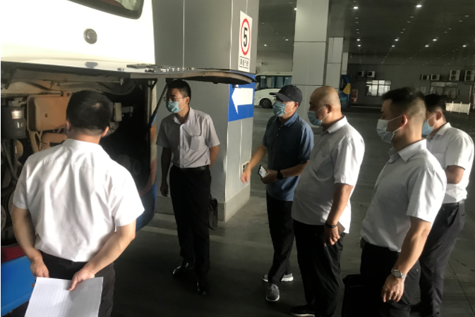 都市城際公交 斗酷暑、消隱患、保安全