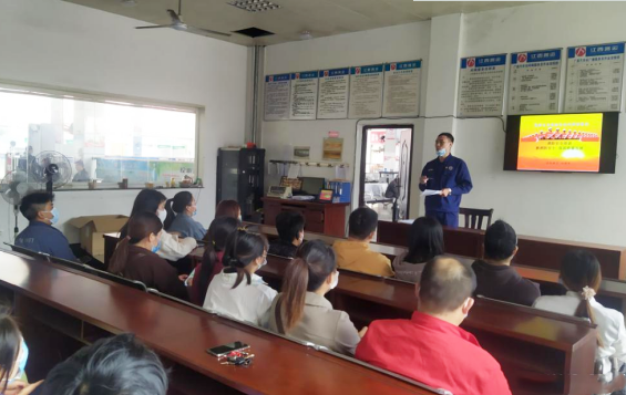 撫州長運(yùn) 廣昌分公司開展消防安全知識(shí)培訓(xùn)