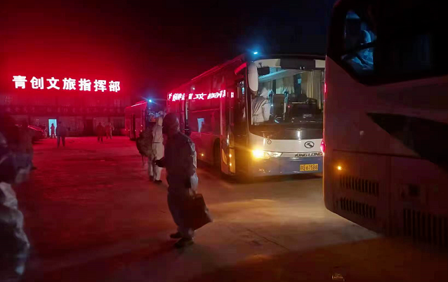 九江長運(yùn):24小時(shí)奮戰(zhàn)一線 做好應(yīng)急轉(zhuǎn)運(yùn)工作