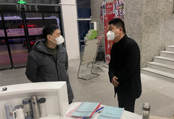 黃俊督導(dǎo)南昌地區(qū)各單位夜間值班值守和崗位責(zé)任落實情況