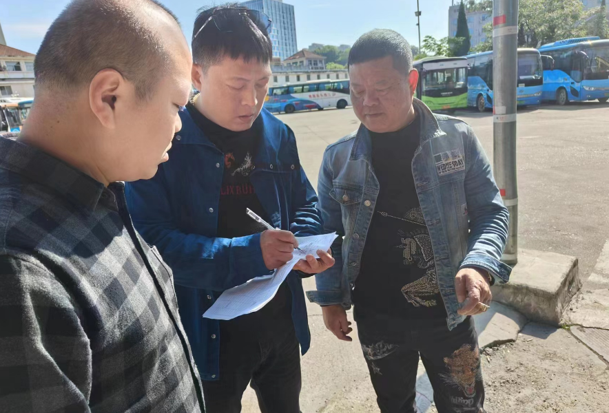 景德鎮(zhèn)長運  昌江公交公司組織開展節(jié)前機務(wù)、安全隱患專項排查活動周