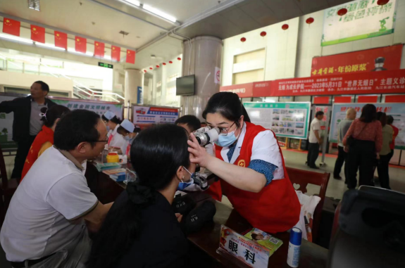 九江長運(yùn) 開展“世界無煙日”宣傳義診活動(dòng)