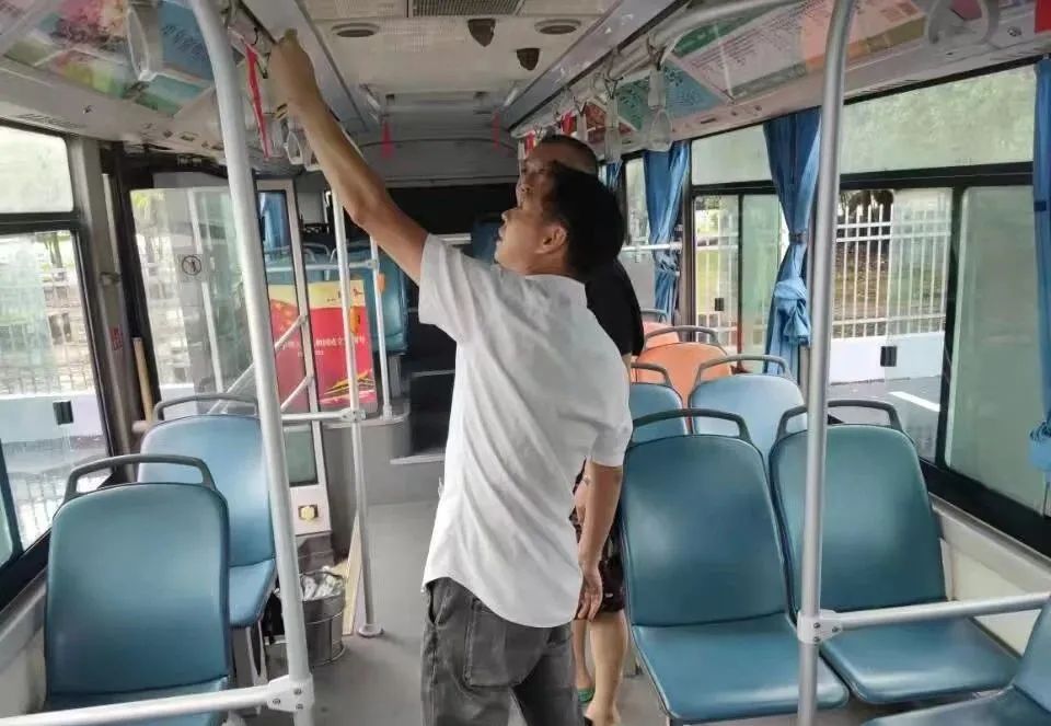 黃山長運(yùn) 提升服務(wù)質(zhì)量 我們在行動