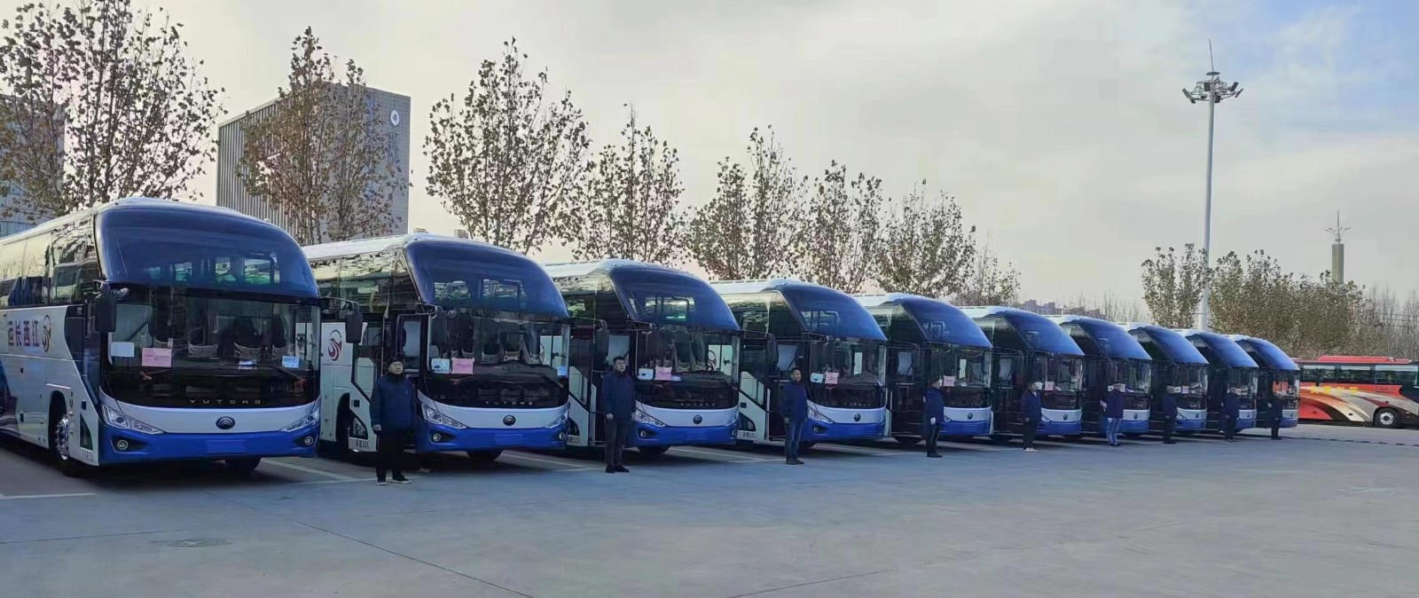 都市城際公交：2分鐘接單，20分鐘出發(fā)！高效完成緊急用車任務(wù)