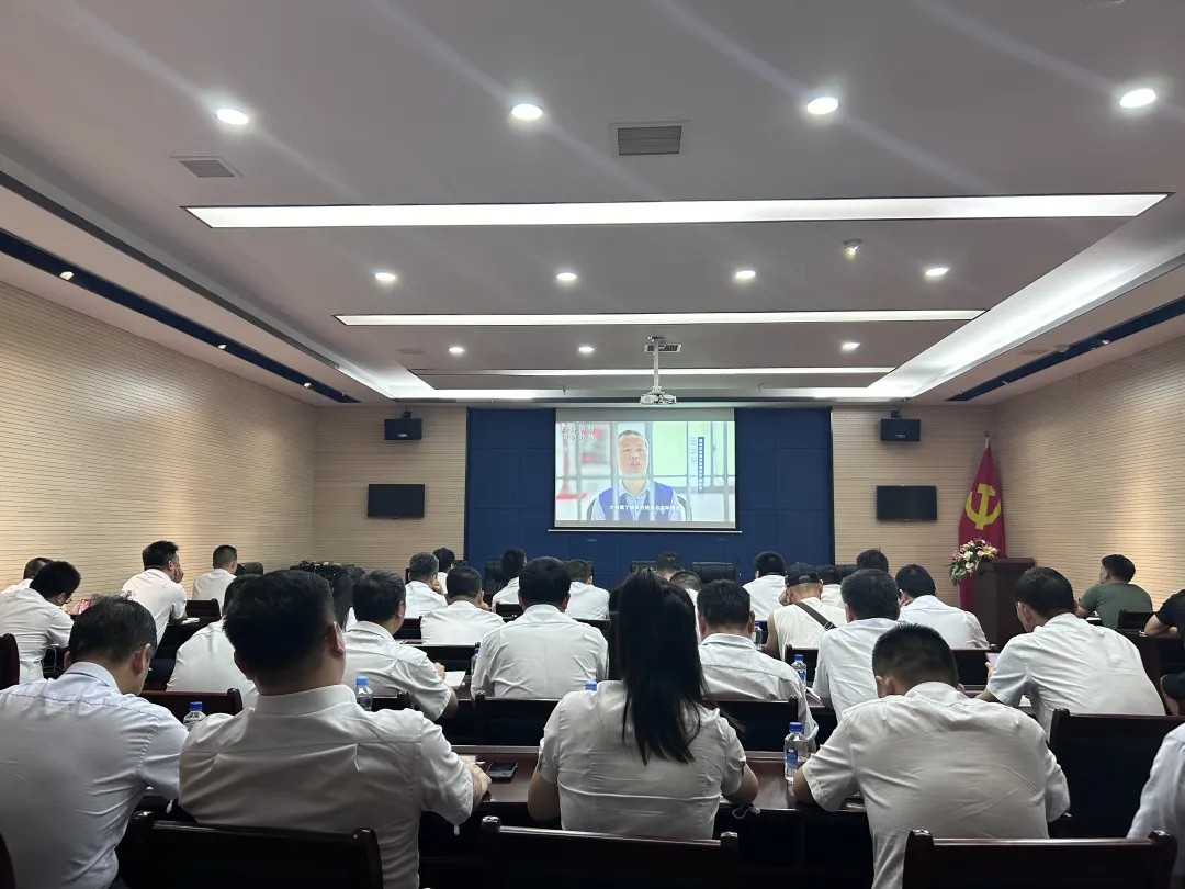 都市城際公交、大通物流：開展安全知識(shí)培訓(xùn)